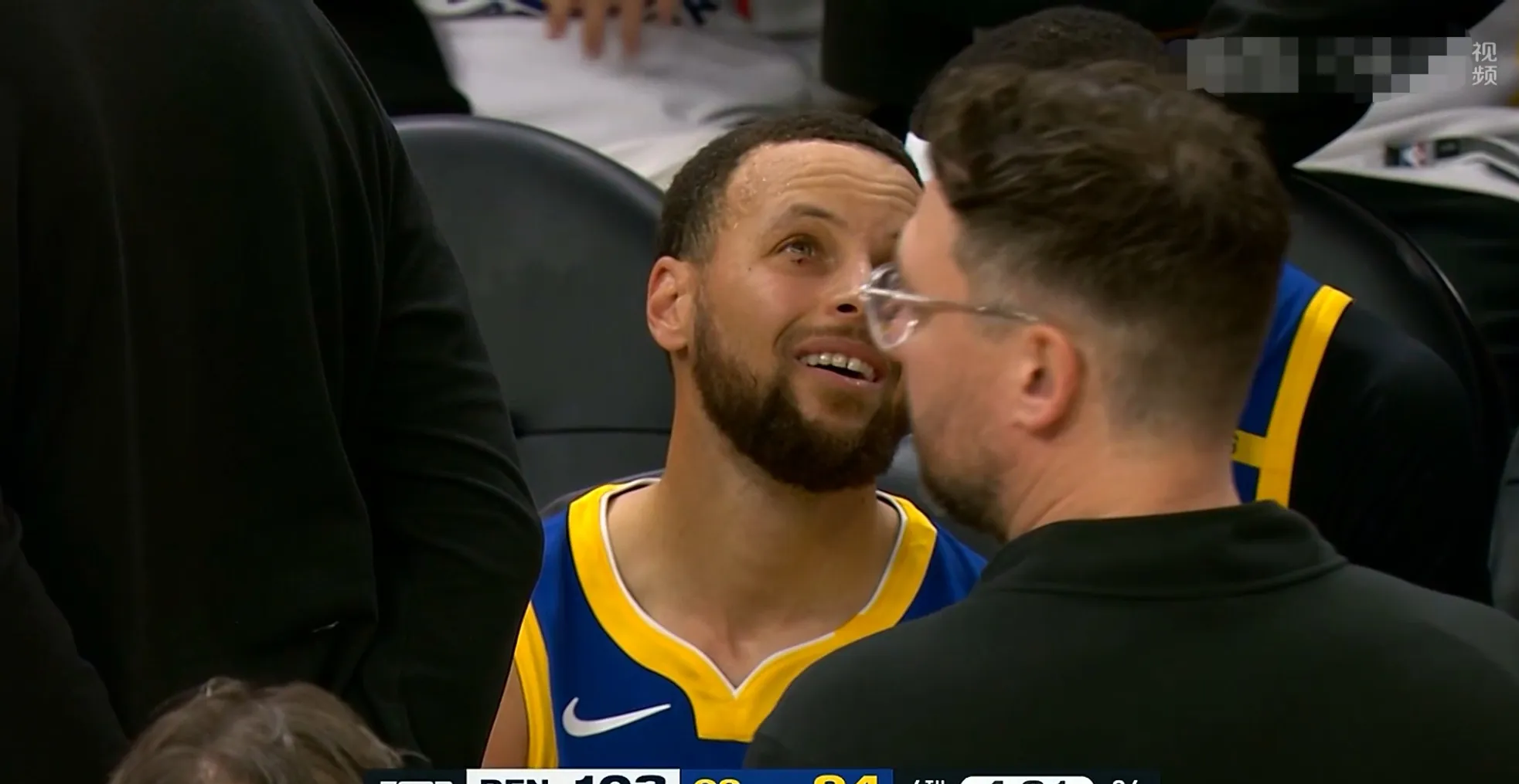 九游娱乐-库里连续三场比赛得分超过重要助攻，掘金不断突破！