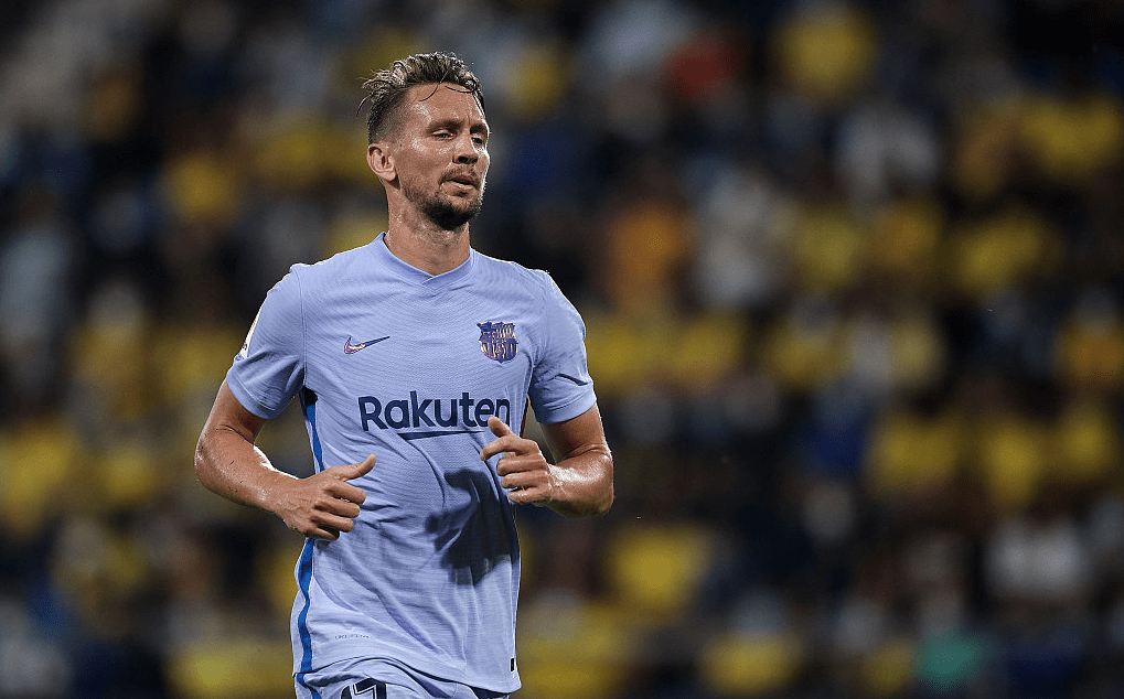 九游-包含转折点！布莱顿回应争议，西甲窗口期攻防权衡，质疑声仍在，训练强度明显提升的词条