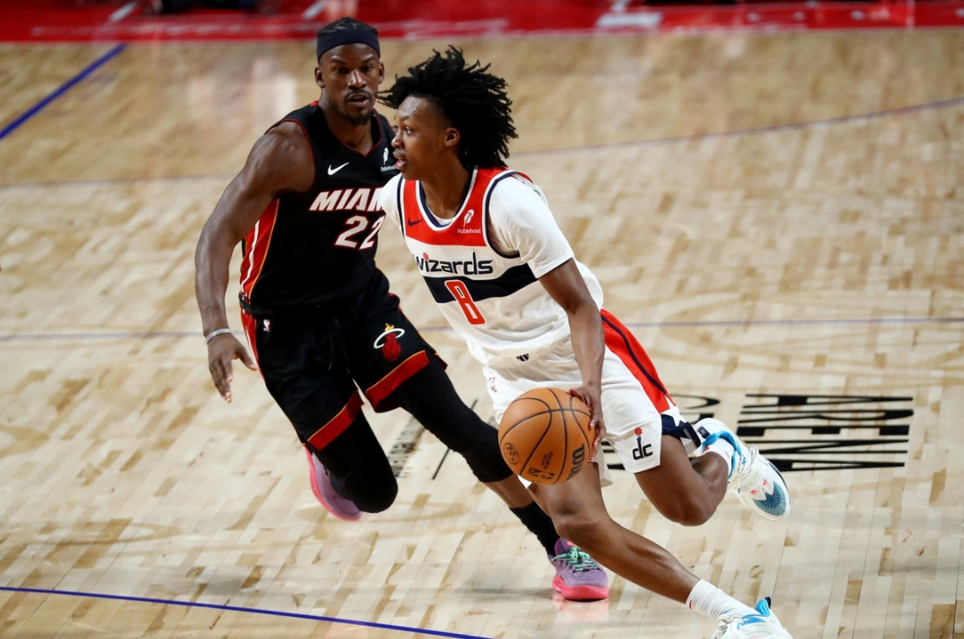 九游体育-巴特勒新星回归赛场表现惊艳，加拿大队未来可期！的简单介绍